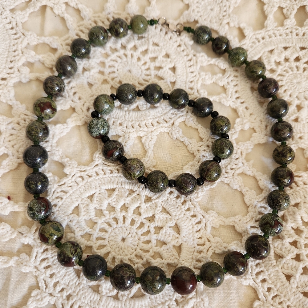 Jasper Set Bracelet & Necklace - Picture 3 of 6